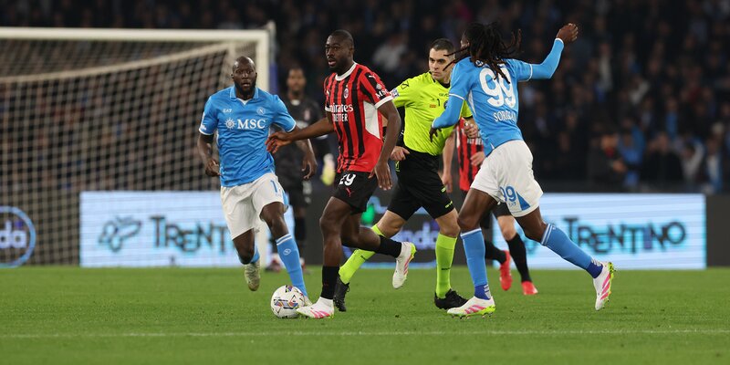 Dự đoán đội hình ra sân của hai đội bóng Napoli vs AC Milan